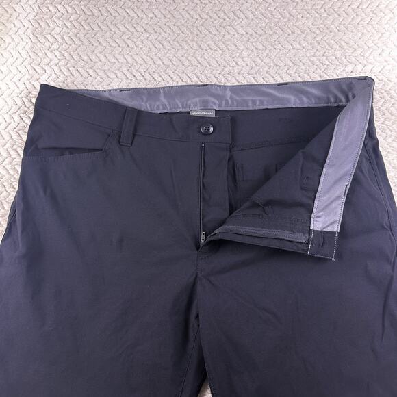Eddie Bauer Convertible Tech Pants Shorts Men's 40 X 30 Black Lightweight Hiking - Picture 2 of 12